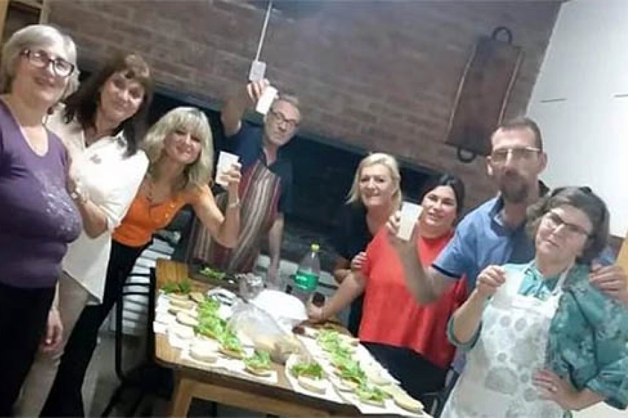 Integrantes de la Vecinal Oeste de Esperanza Integrantes de la Vecinal Oeste de Esperanza