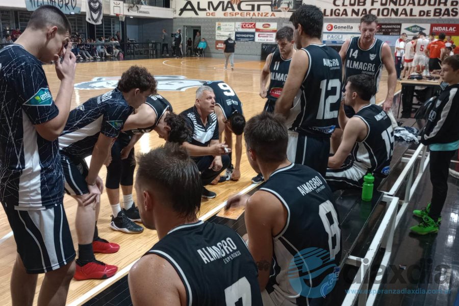 Spies DT Almagro en charla técnica