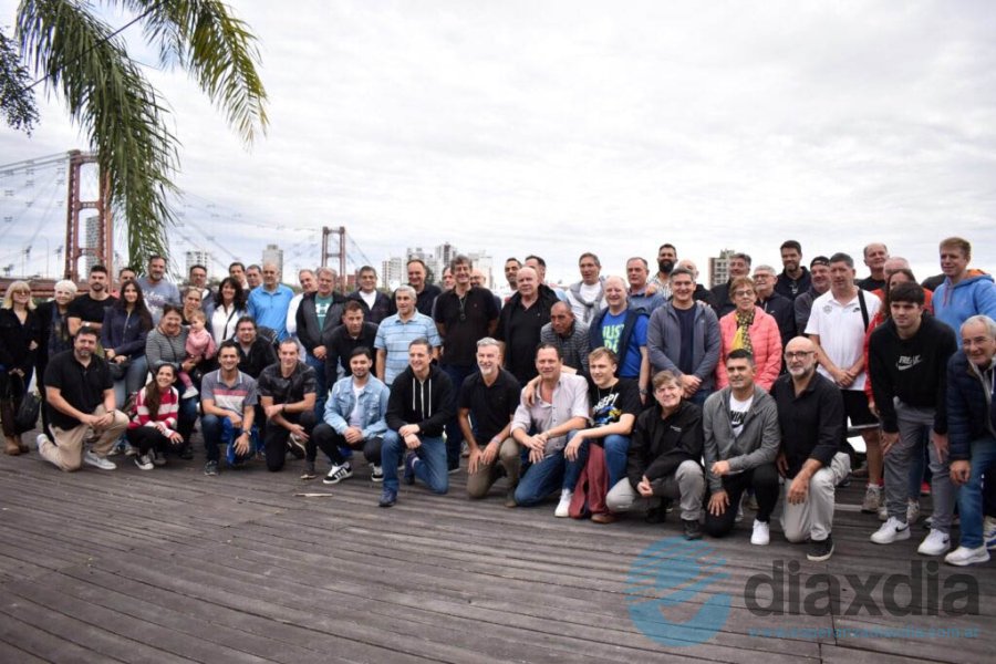 Los participantes en la presentación de la lista