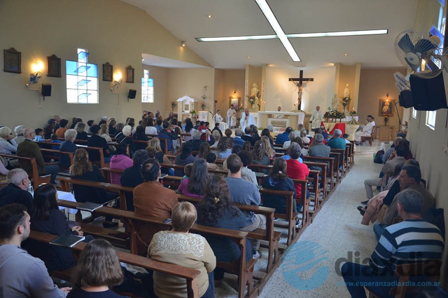 Fenoy presidió la fiesta en San Jose Obrero