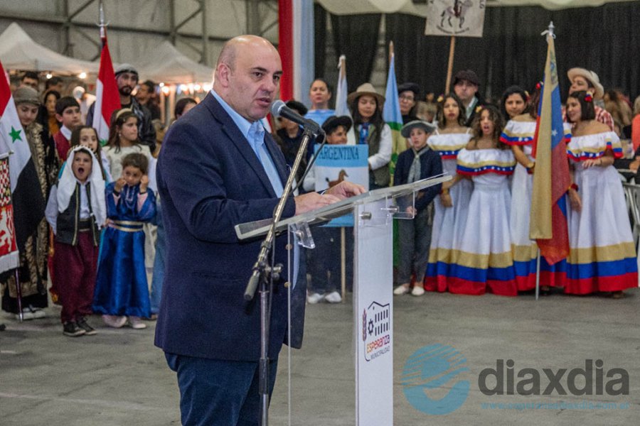 El intendente en el acto de apertura
