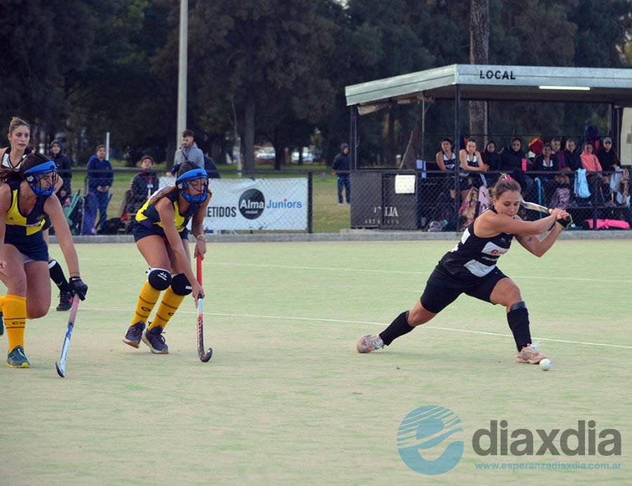 División Reserva de Alma Jrs frente a El Quillá - Foto EDXD