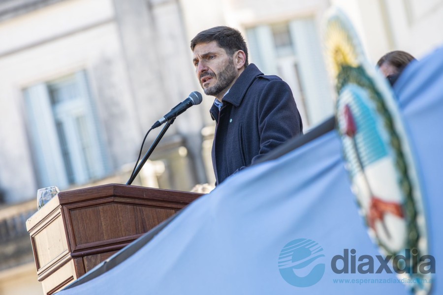 Pullaro en su discurso en el acto oficial