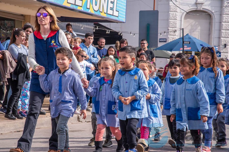 Acto por el Día de la Bandera