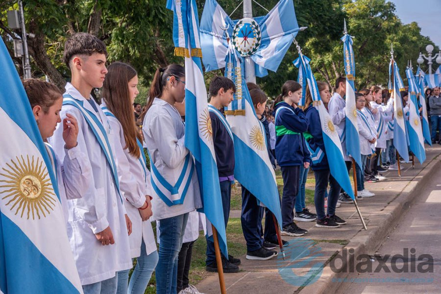 Acto por el Día de la Bandera