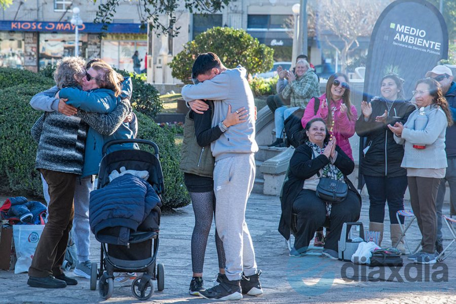 El festejo de familias ganadoras - Prensa Municipalidad Esperanza