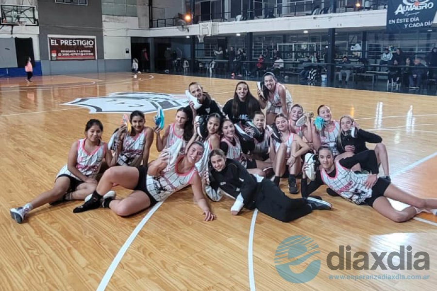 El festejo de las chicas U15 ahora finalistas