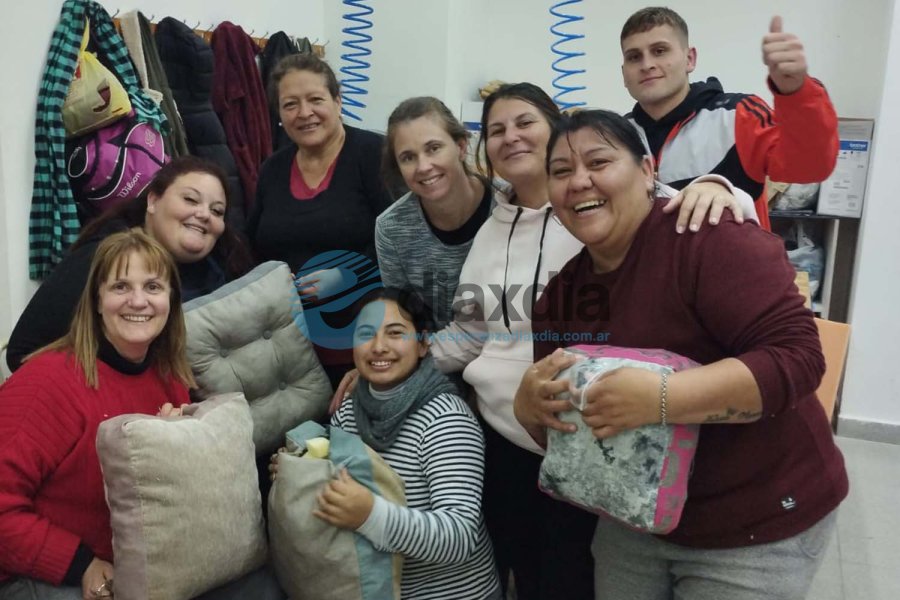 Participantes de los cursos de tapiceria