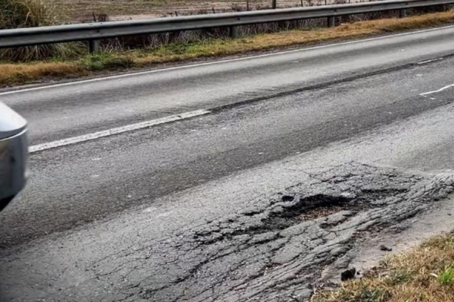 Visible enojo con Nación por obras paralizadas.