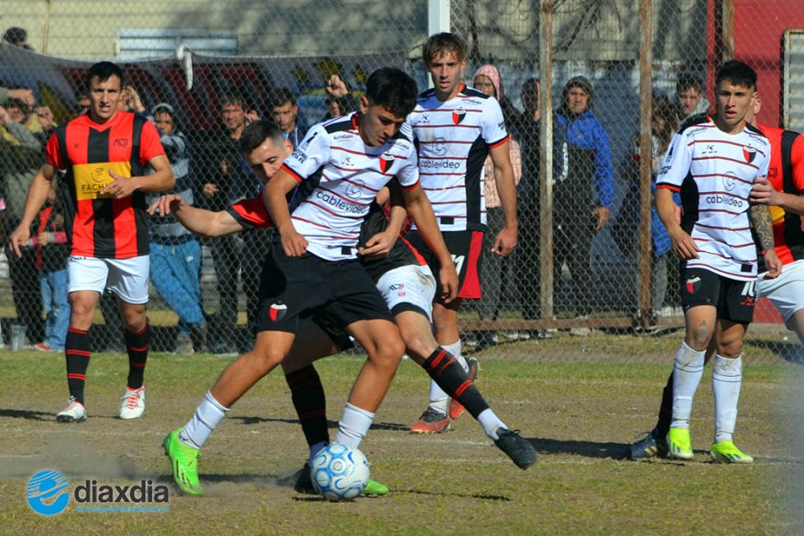 Juventud Esperanza vs. Colón de Santa Fe