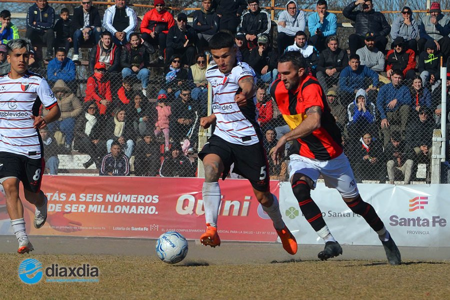 Juventud Esperanza vs. Colón de Santa Fe