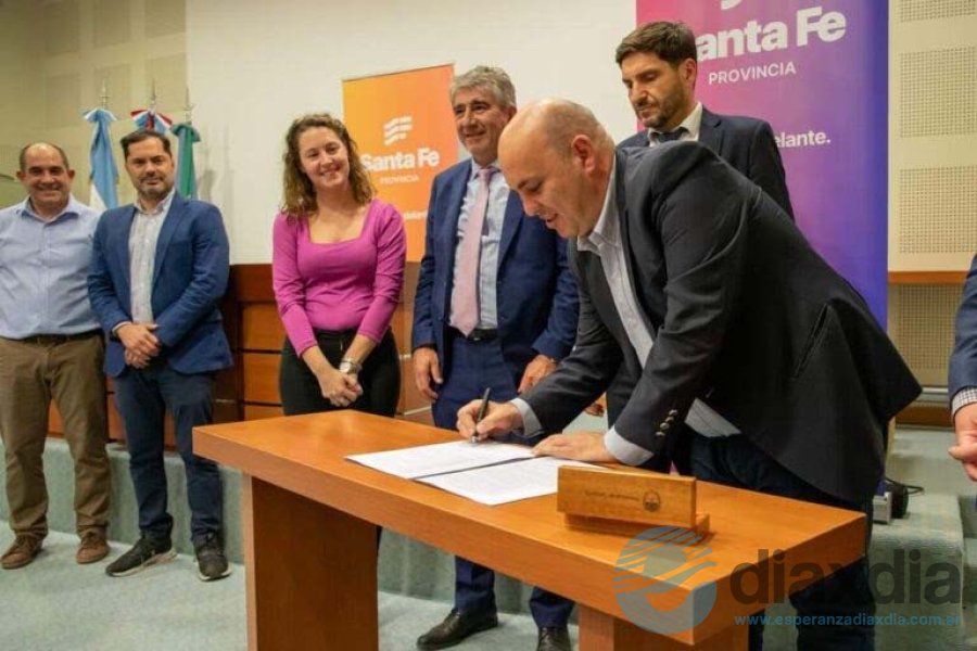 La firma del convenio se hizo en Pilar