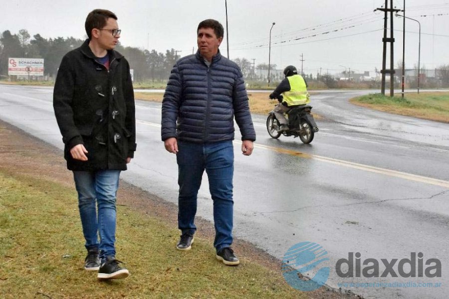 Puchi Quiroz y Ruben Pirola en el cruce de rutas