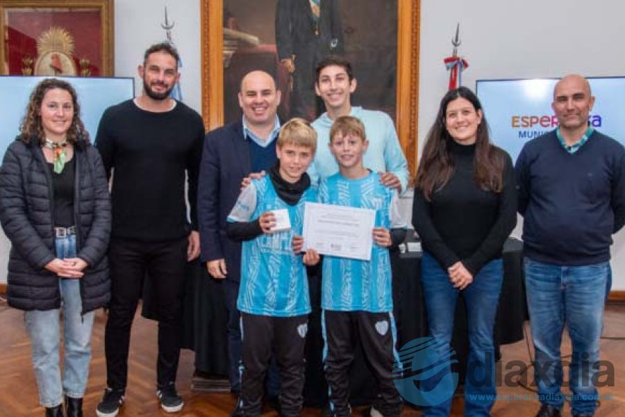 Algunos de los premiados por sus logros de Julio