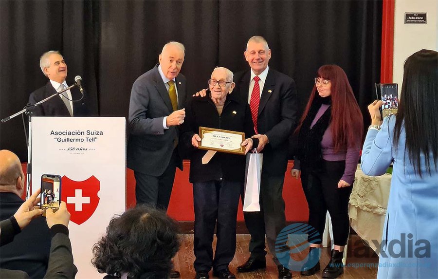 Hans-Ruedi Bortis reconoció a Rene Megevand - Foto Edxd