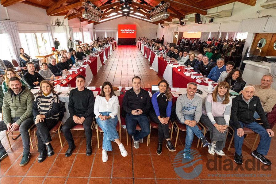 Los asistentes a la reunión de este sábado
