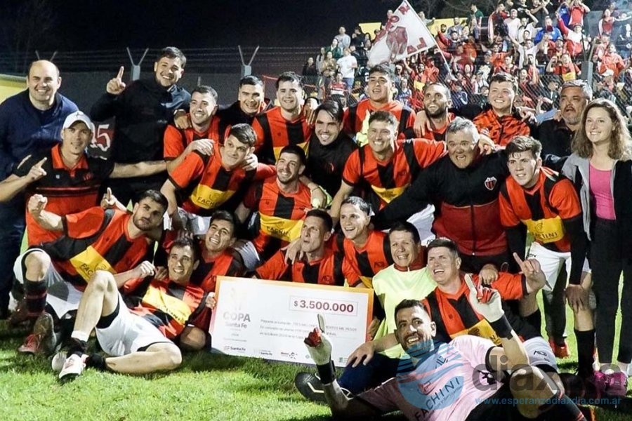 El festejo rojinegro por el pase a la final