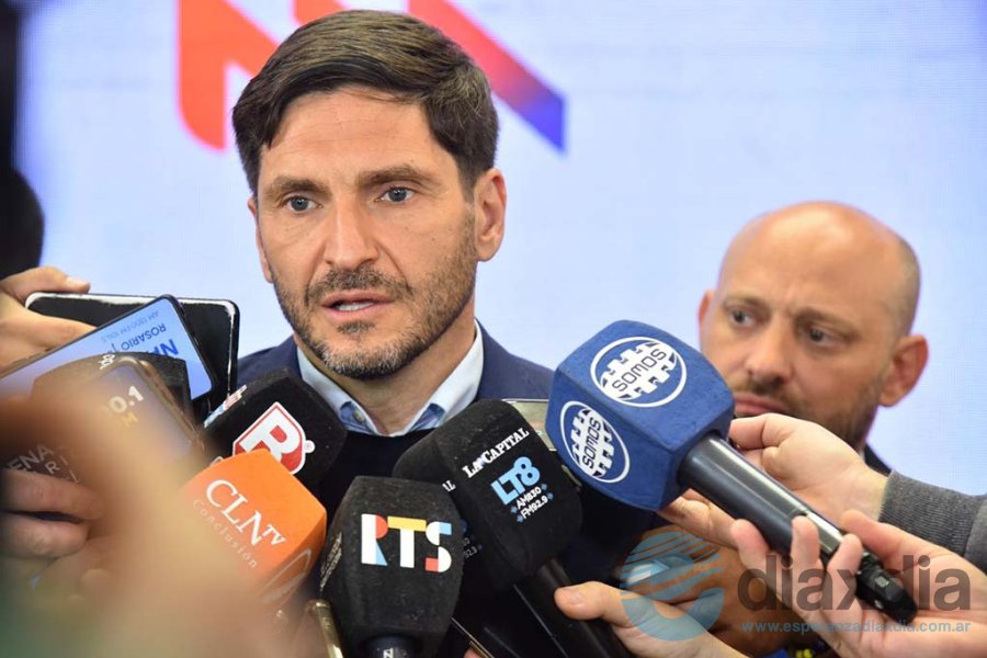 Pullaro en declaraciones en Rosario