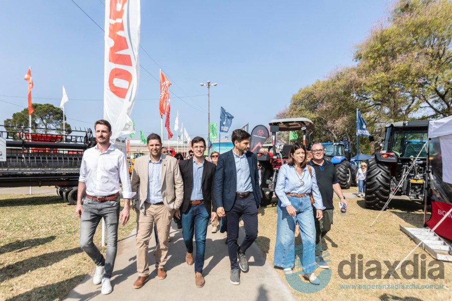 Pullaro y García también visitaron la Expo Rural de Rafaela - Prensa Gobernación