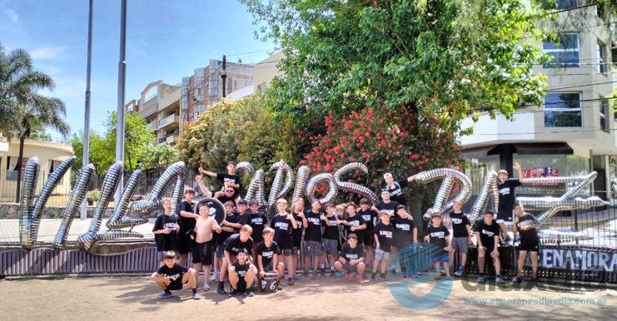 Algunos de los chicos de Almagro en Villa Carlos Paz - Prensa Almagro