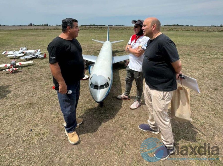 Müller en el Encuentro de Aeromodelismo