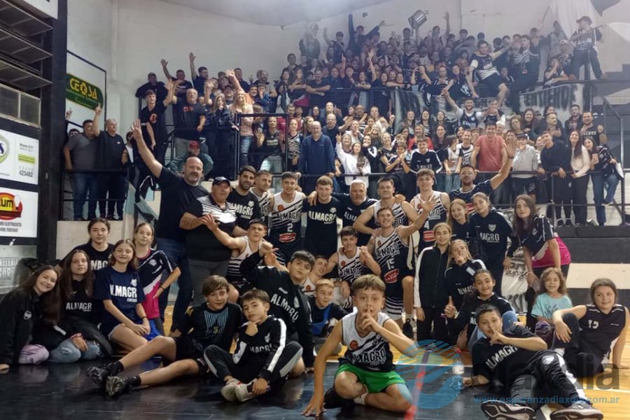 Los festejos de Almago en Alma Juniors