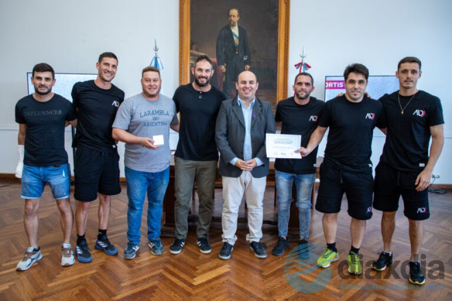 Integrantes del plantel de Juventud reconocidos