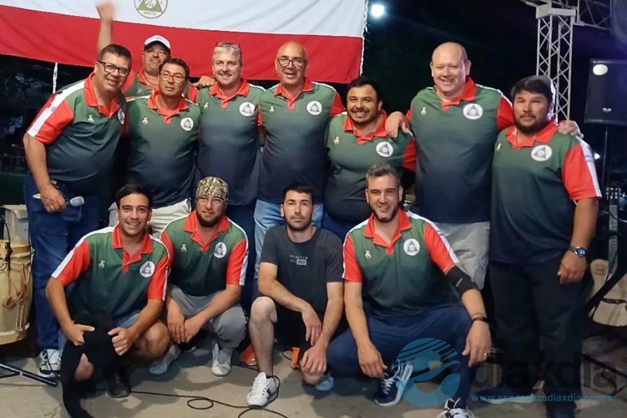 Integrantes del Club Caza y Pesca de Esperanza