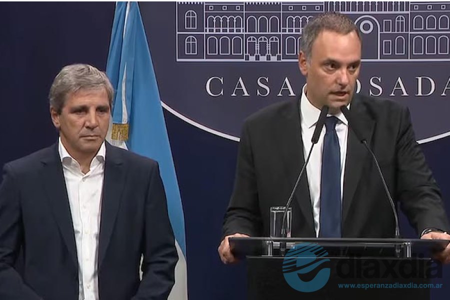 Caputo y Adorni en los anuncios