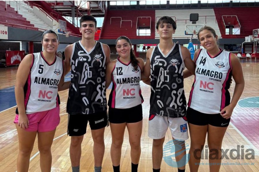 Los cinco participantes de la convocatoria