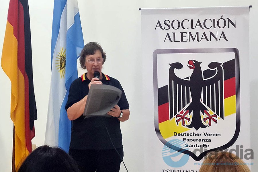 María Elena Engler en su mensaje aniversario