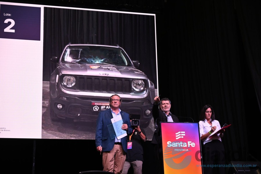 Uno de los vehículos rematados en Rosario