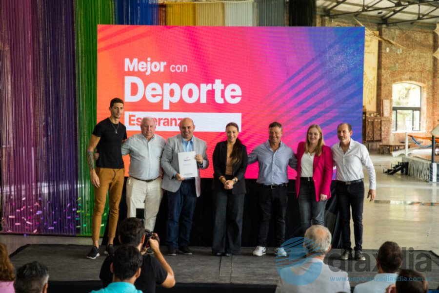 El intendente en el acto realizado en Santa Fe