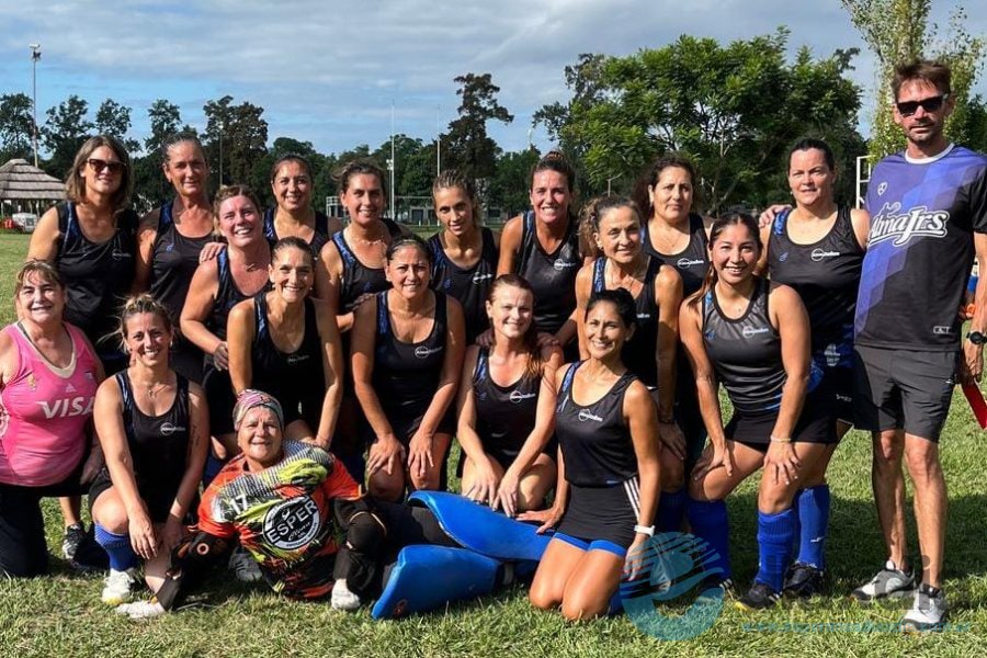 Las mamis de Alma Juniors en el debut