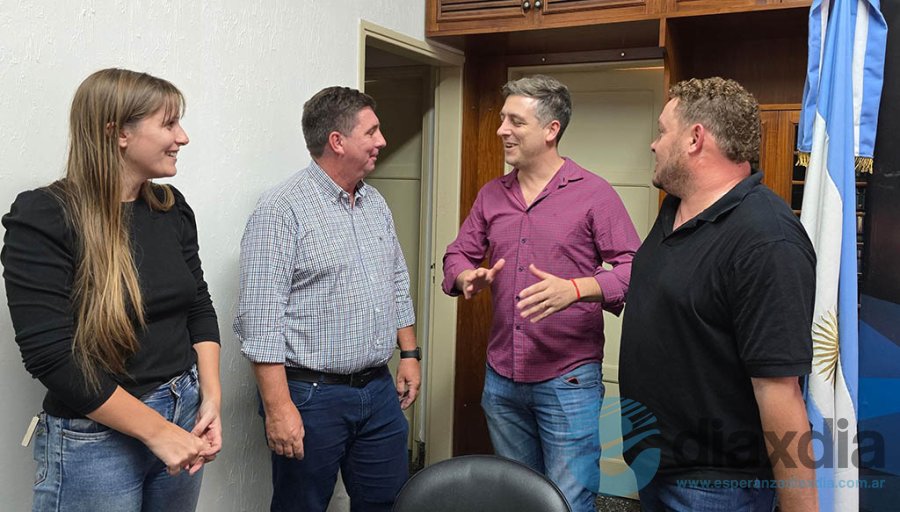 Van Strate, Pirola, Riberi y Sánchez durante la reunión realizada en la Casa del Senado