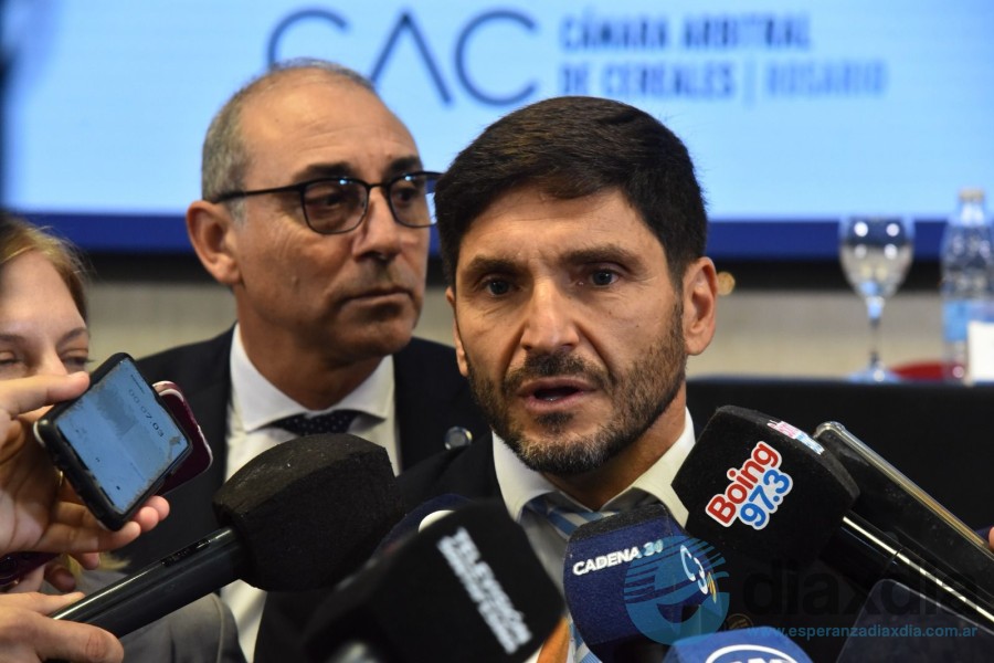 Maximiliano Pullaro en los anuncios políticos