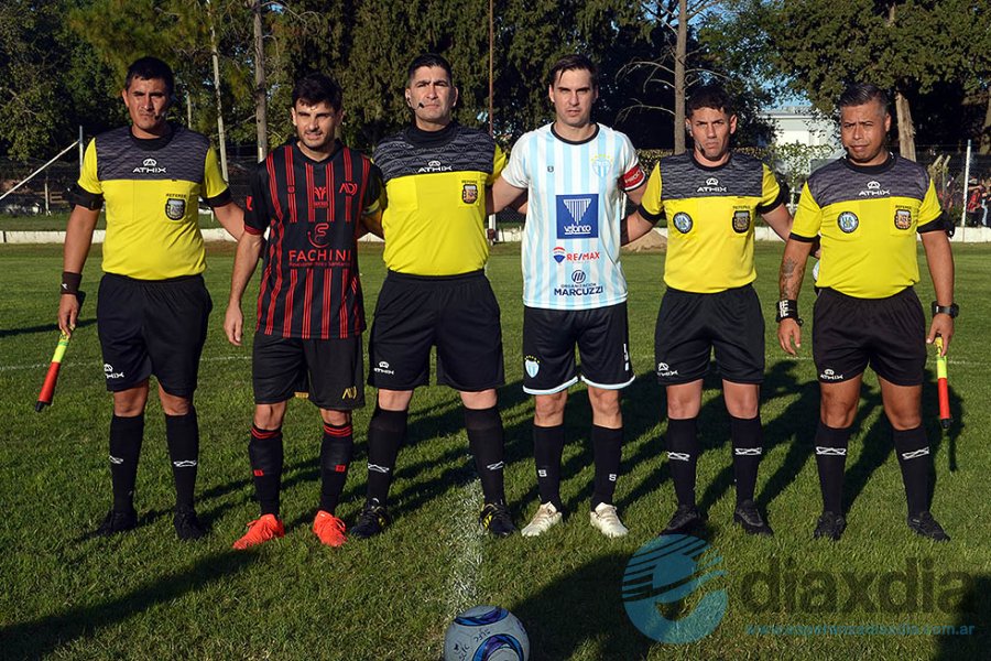 Raúl Gómez, sus colaboradores y los capitanes