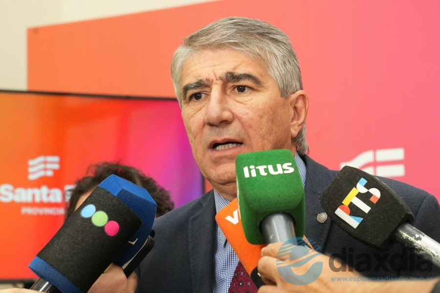 Fabian Bastia realizó el anuncio Fabian Bastia realizó el anuncio