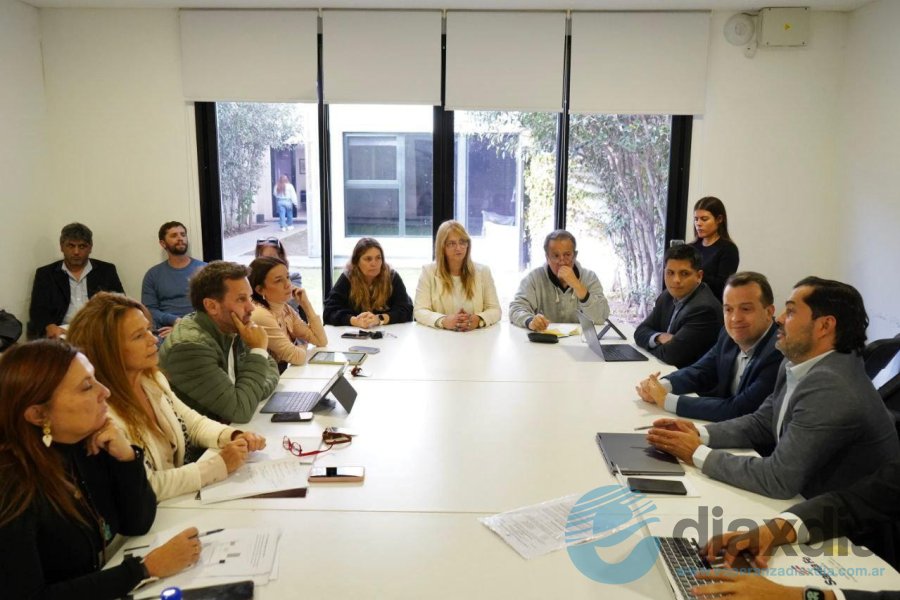 La reunión de diputados con el ministro