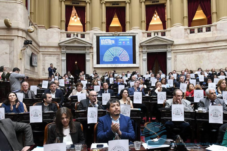 Diputados de la oposición aprobaron la emergencia