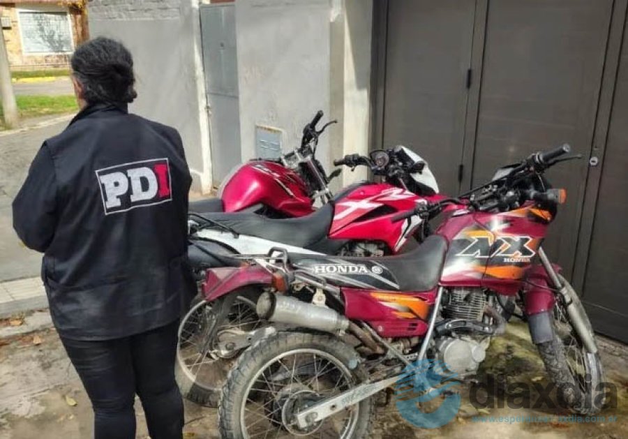 Las motos secuestradas a las personas detenidas - Foto PDI