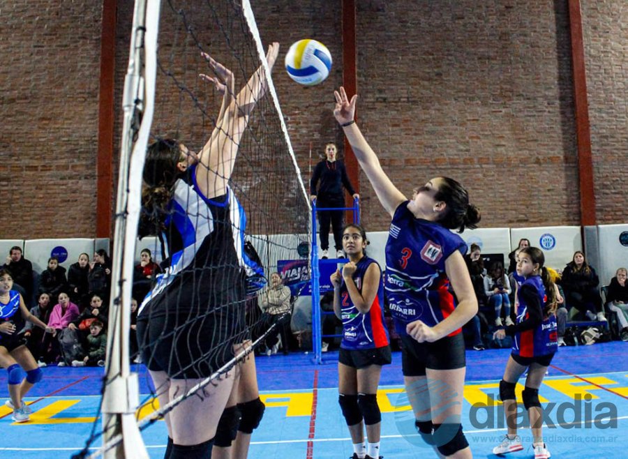 Juego de Alma Juniors en el torneo en Santa Fe - Prensa Alma Jrs.