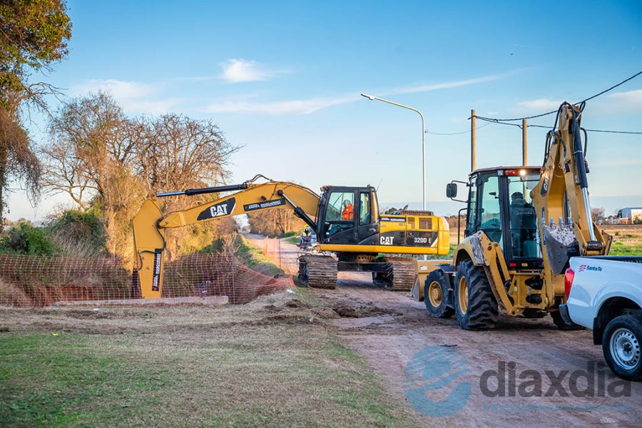 Las máquinas comezaron a trabajar sobre Alem