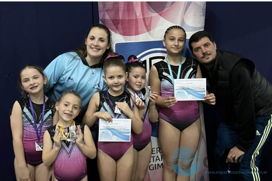 Las gimnastas y los profesores