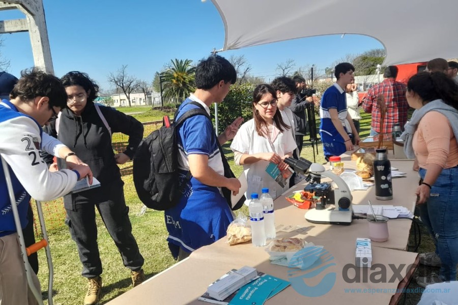 Exitosa Feria de Carreras en el ITEC