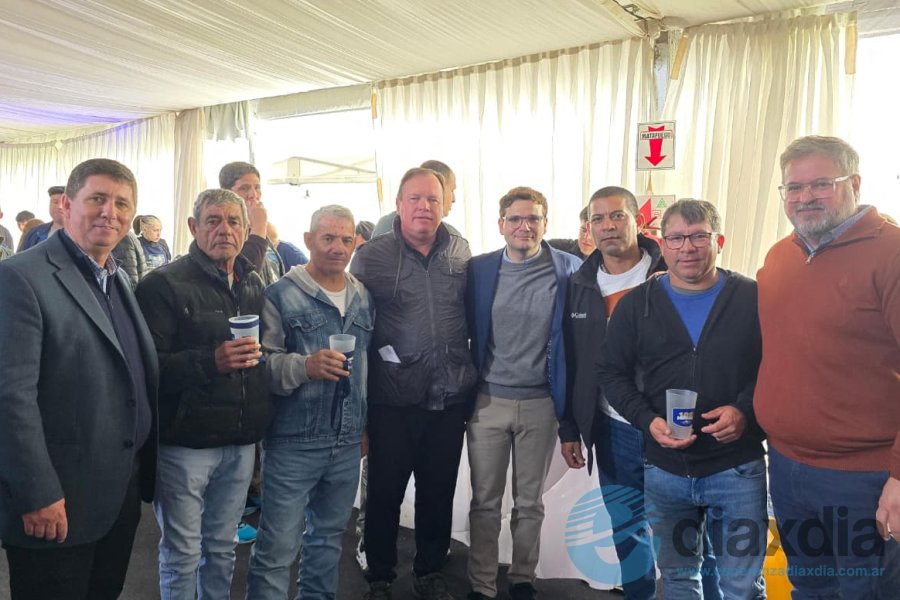 Pirola en los festejos de Milkaut