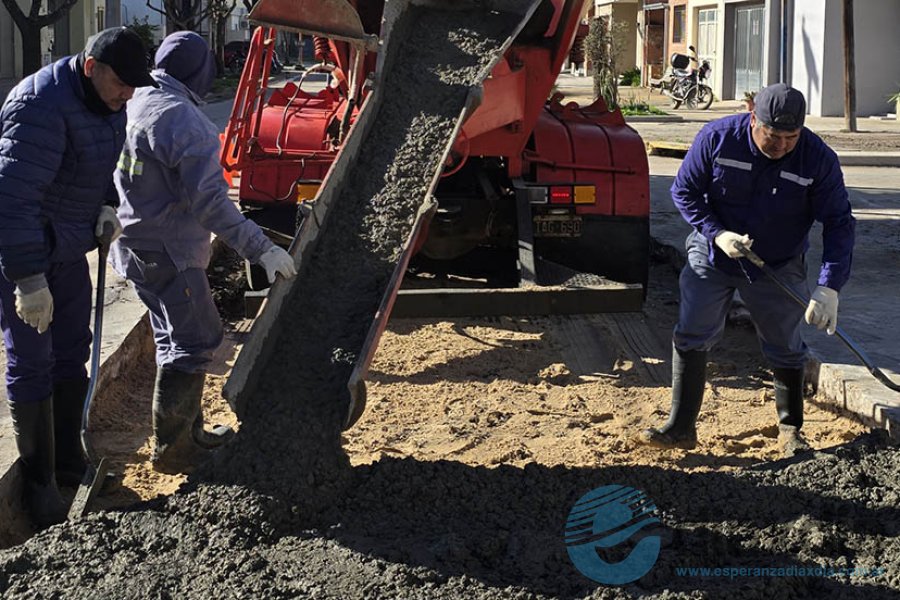 Continúa el plan de bacheo en la ciudad