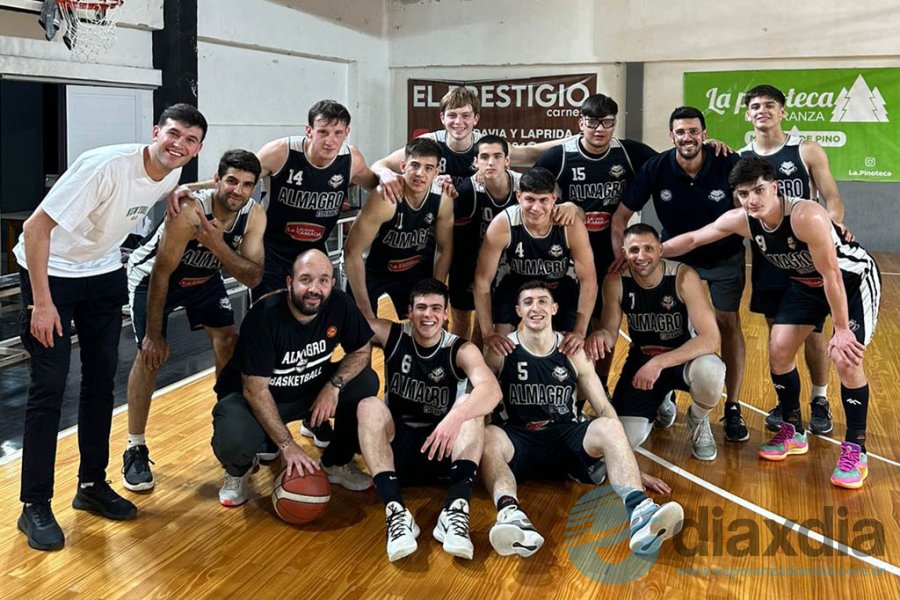 El festejo de Almagro tras el triunfo