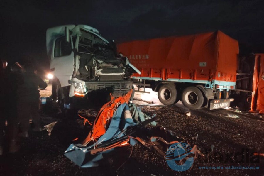 El resultado del impactante choque frontal