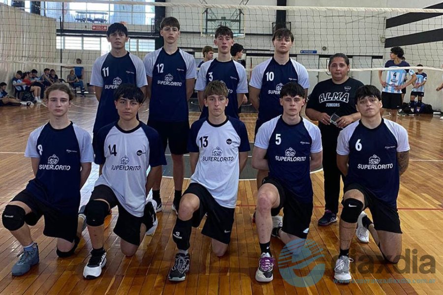 Los chicos recibieron a Villa Dora